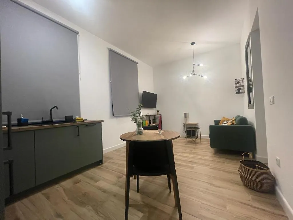 Apartamentos Sol Y Luna La Línea de la Concepción